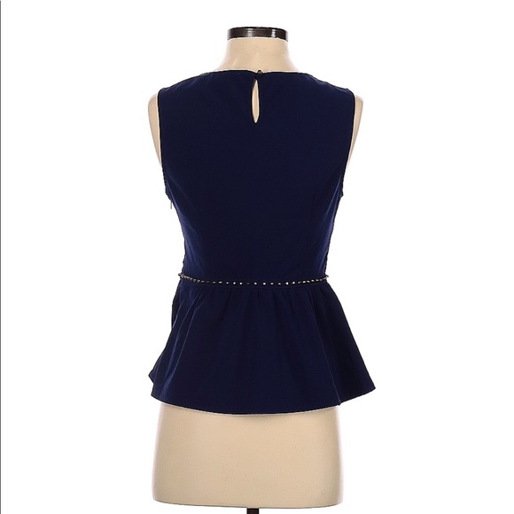 Navy hype top with good stud details - Picture 2 of 2